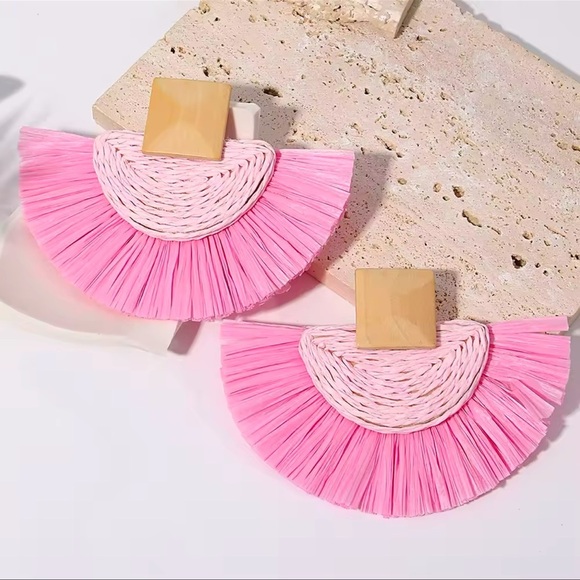 Anthropologie Bohemian Pinkish Rattan Earrings - Picture 3 of 16